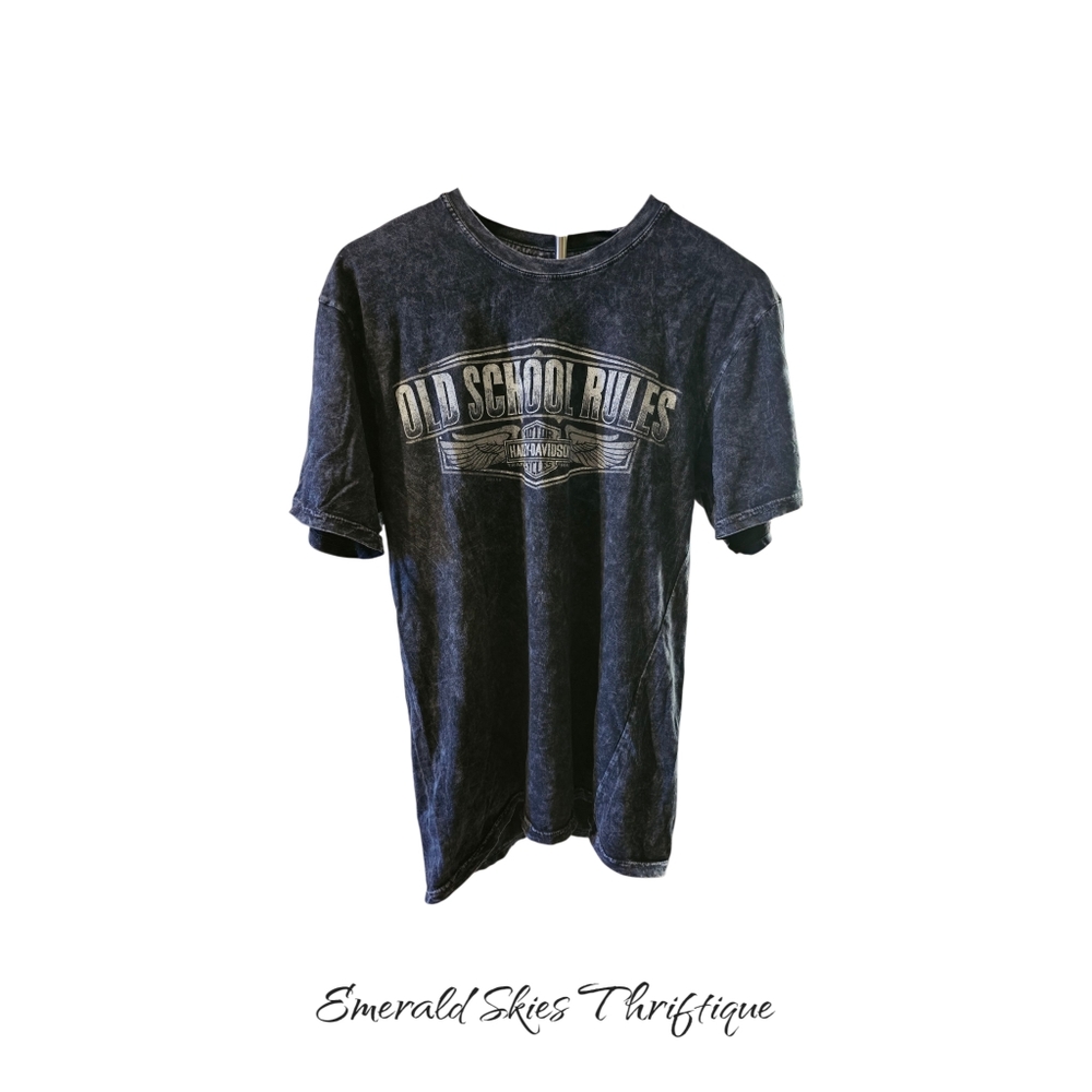Men's Black Harley Davidson Graphic T-shirt, Size Medium. Williamsport, Pa.